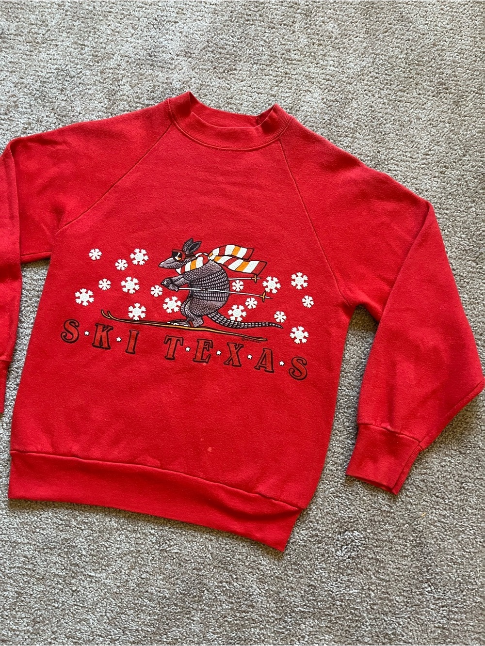 VTG 80’s Armadillo Ski Texas Red Crewneck Sweate - Picture 4 of 5